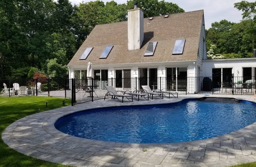 East Hampton North Casa | ¡¡Recientemente renovado!! Cerca del tren, en el centro de East Hampton. Corto viaje a la playa!