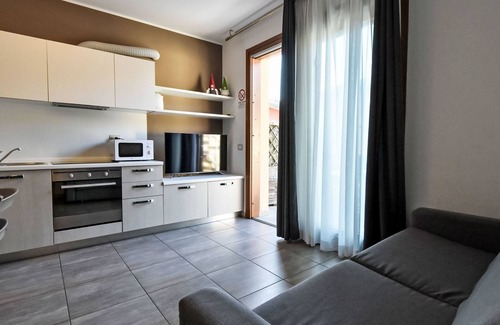 Spinone Al Lago Apartamento | Endine Pool Apartment by Interhome