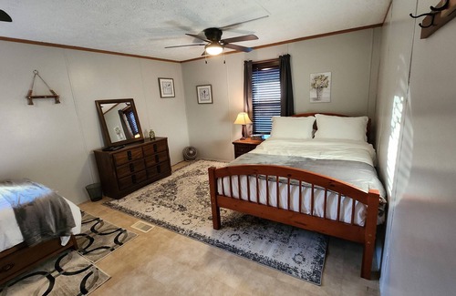 Brownville Casa | Endless Adventures, direct access to ATV/Snowmobile trails