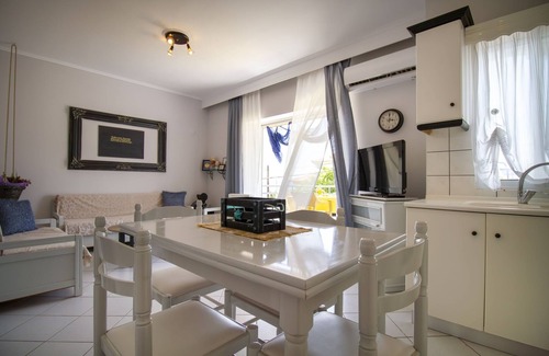 Kalyves Polygyrou Casa | Endless Blue Apartment by Rentals Pro
