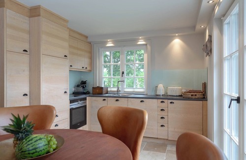 Großmorsum Casa | Endless expanse: "Landhaus Terpstich" in Morsum with sports room and barbecue house