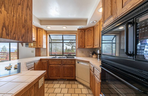 Tahoma Casa | Endless Lakeview at Rubicon by Tahoe Getaways - 4 BR on West Shore w Pool Table