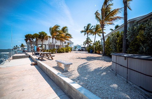 Cudjoe Key Alquiler De RV | Endless Ocean Views - RV589