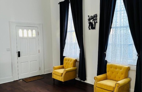 Seventh Ward Casa | Endless Story Magazine Suite Walk French Quarter