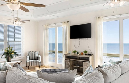 Edisto Island Casa | Endless Summer 5 Bedroom Home by Redawning