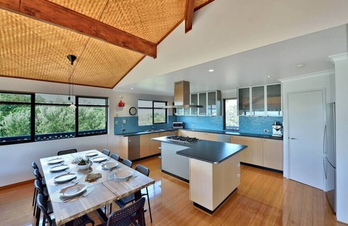 Falcon Casa | Endless Summer Beach House