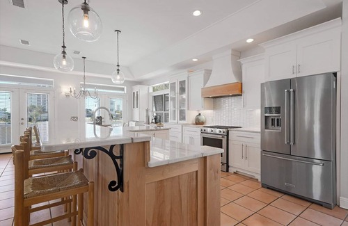 Gulf Pines Casa | Endless Summer - Home in Prestigious Community with Gulf Views & Secluded Pool Area