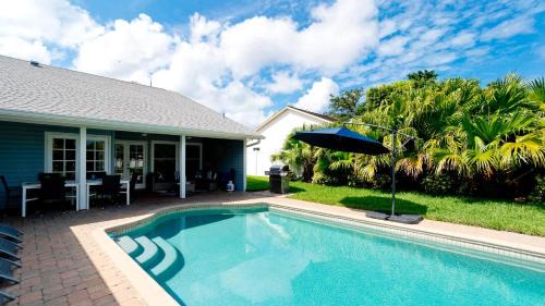 Palma Sola Casa | Endless Summer