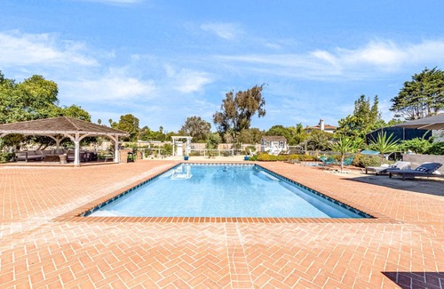 La Jolla Farms Casa | Endless Sunshine