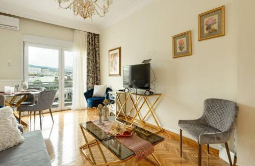 Thessaloniki City Centre Apartamento | Endless View City Center Condo
