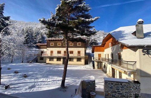 La Condamine-Chatelard Chalet De Esquí | Enfance Populaire Holiday Center in Nice