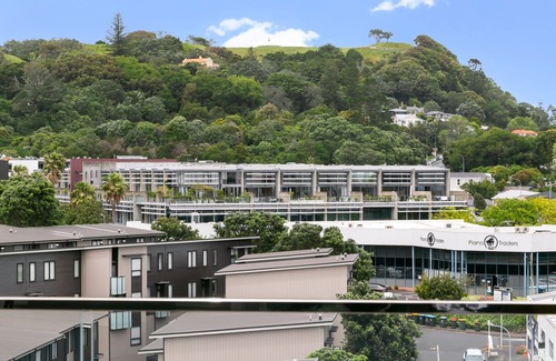 Mount Eden Apartamento | Enfield Sky- Brand New Penthouse