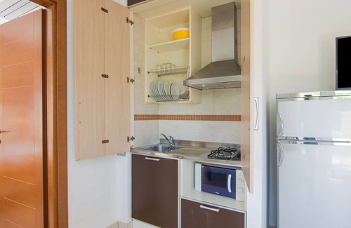 Alba Apartamento | Engaging Apartment in Riccione With Balcony