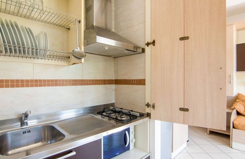 Alba Apartamento | Engaging Apartment in Riccione With Balcony