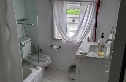 Englewood Condominio | ENGLEWOOD CLEANReno 1bed WiFi NO SMOKERS/VAPES/OUTDOOR SHOES LongTerm Welcome.