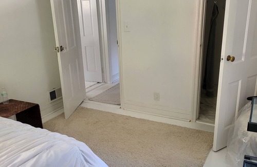 Englewood Condominio | ENGLEWOOD CLEANReno 1bed WiFi NO SMOKERS/VAPES/OUTDOOR SHOES LongTerm Welcome.