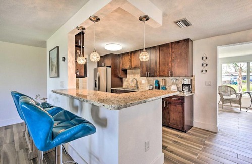 Englewood South Casa | Englewood Escape with Screened-In Pool and Grill!