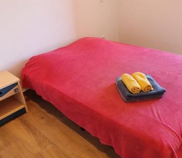 Porri Cama Y Desayuno | English Club in Corsica B&B