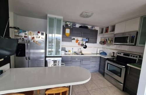 Hatillo Apartamento | Apartment with city view