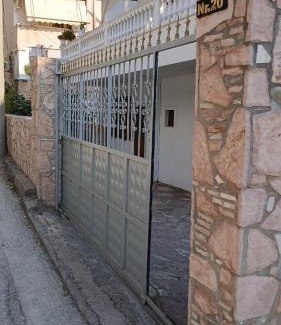 Sarande Apartamento | Enia's Room