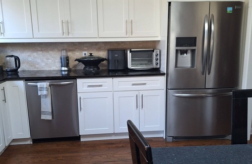 Scarsdale Casa | Enjoy a centrally located Edgemont 3Brm house in nature
