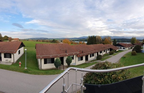 Lechbruck Casa | "Enjoy a family-friendly vacation apartment near the idyllic Lechsee lake!"