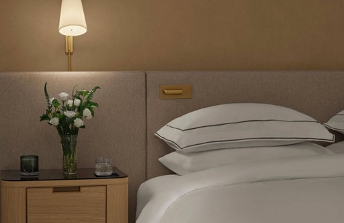 Back Bay East Hotel | Enjoy a Hassle-Free and Comfortable Stay! 4 Convenient Units, Pets Allowed