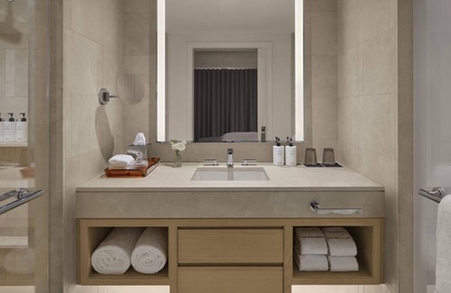 Back Bay East Hotel | Enjoy a Hassle-Free and Comfortable Stay! 4 Convenient Units, Pets Allowed