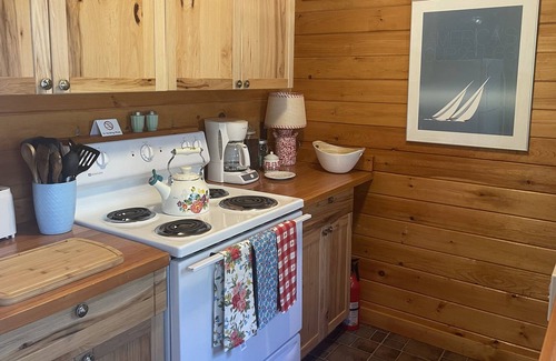 DownEast and Acadia Maine Cabina | Enjoy a quiet stay at our wooded and secluded cottage!