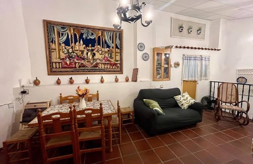 Carcelén Cabaña | Disfruta de una casa rural con bodega y mucho ocio!