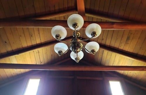 Keystone Cabina | Enjoy a step back in time on an Authentic "Old Florida" Lakefront property.