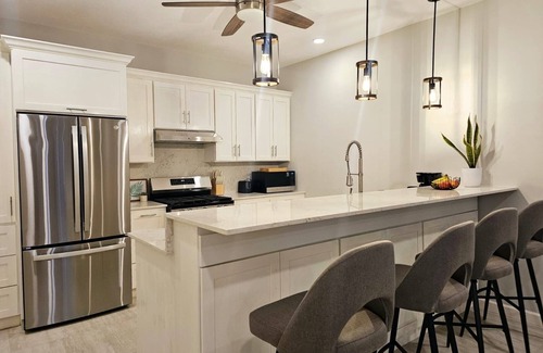 Dickenson Bay Apartamento | Enjoy a stylish experience at this centrally-located place.