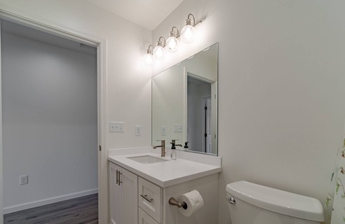 McKinleyville Casa | Enjoy a stylish experience at this centrally-located place