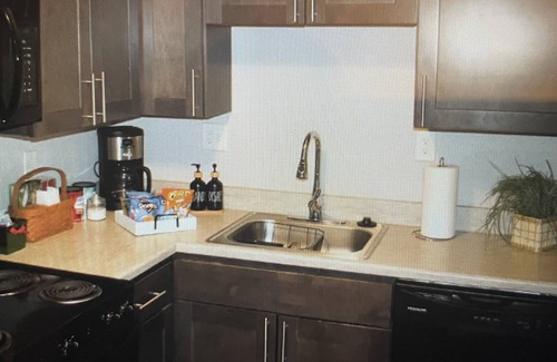 Kettering Apartamento | Enjoy a stylish experience. Corporate housing or family vacation.