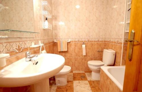 Temple Bar Casa | Enjoy a stylish experience at this centrally-located place !