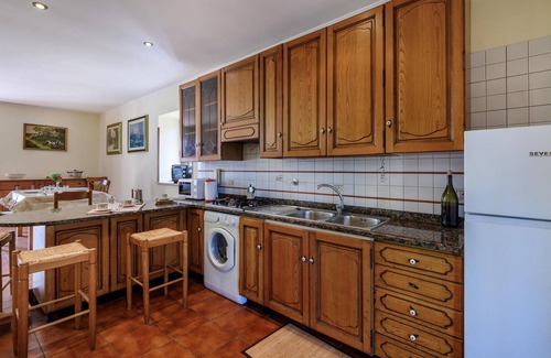 Montopoli di Sabina Apartamento | Alojamiento de 2 habitaciones en Montopoli di Sabina