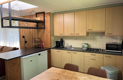 Gasselte Casa | Enjoy a wonderful stay in this detached bungalow. The spacious garden gives you all the freedom you need to enjoy the outdoors.
