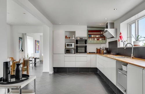 Naesby Casa | Alojamiento de 5 habitaciones en Odense N