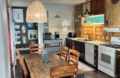 Laona Casa | Enjoy All that Northern Wi has to Offer. Lake home for rent