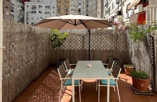 Eixample Apartamento | Enjoy Apartment 4 pax at Ruzafa with sunny terrace