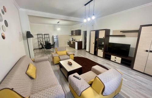 Cluj-Napoca Apartamento | Enjoy Apartments - Central Villa Retreat