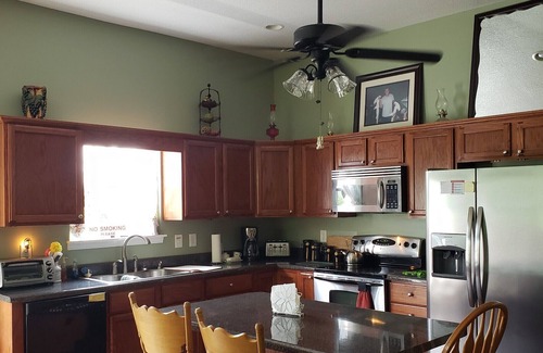 Hayesville Casa | Disfrute, hermosas, de cerca y personales vistas a la montaña, a 1 milla del lago Chatuge