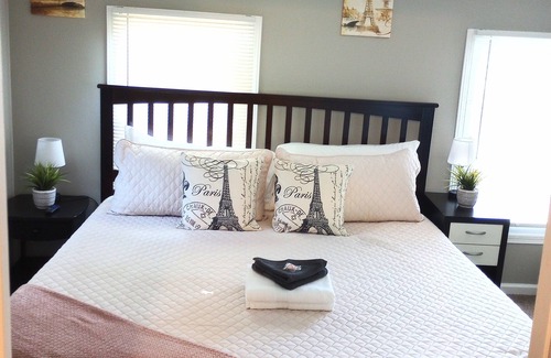 Pittsfield Casa | Enjoy Big City Vibes at City Place in the heart of the Berkshires!