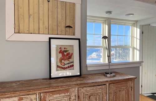 Mid-Coast and Islands Apartamento | Enjoy breathtaking sunsets from this newly renovated studio on Bailey Island