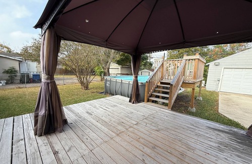 Del Mar Casa | Enjoy comfort, style, and convenience at Dune'R Thing, a cozy 3 bedroom retreat!