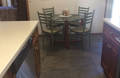 Montauk Casa | Enjoy Ditch Plains in Montauk! Neat And Clean. Private backyard