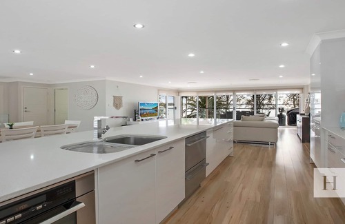 Summerland Point Casa | Disfrute de Lazy Daze en el hermoso lago Macquarie