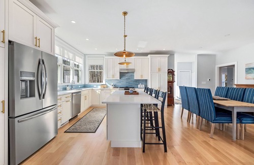 Cape Porpoise Casa | Enjoy luxurious, ocean access at Flossie's Folly II in Cape Porpoise