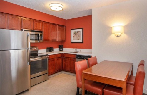 Newark Casa | Enjoy our perfect location, ideally situated between San Jose