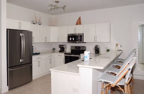 Treasure Cay Complejo | Disfruta de nuestro muy cómodo condominio frente al mar - ¡Séptima noche GRATIS!